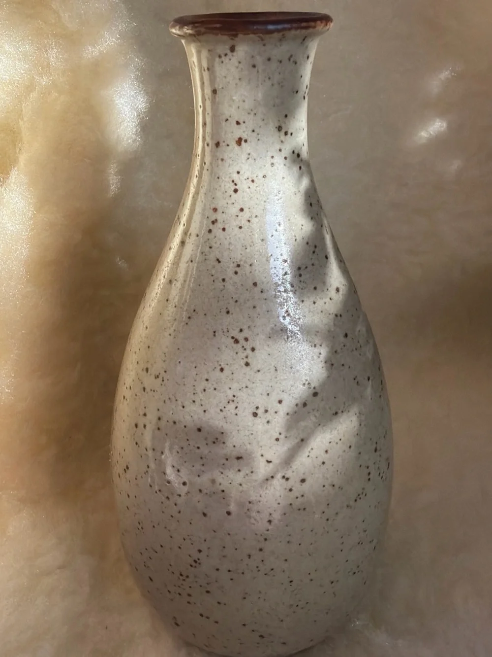 Vintage Takahashi Speckled Bud Vase 6.5”